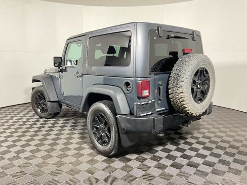 Used 2016 Jeep Wrangler Sport image 8