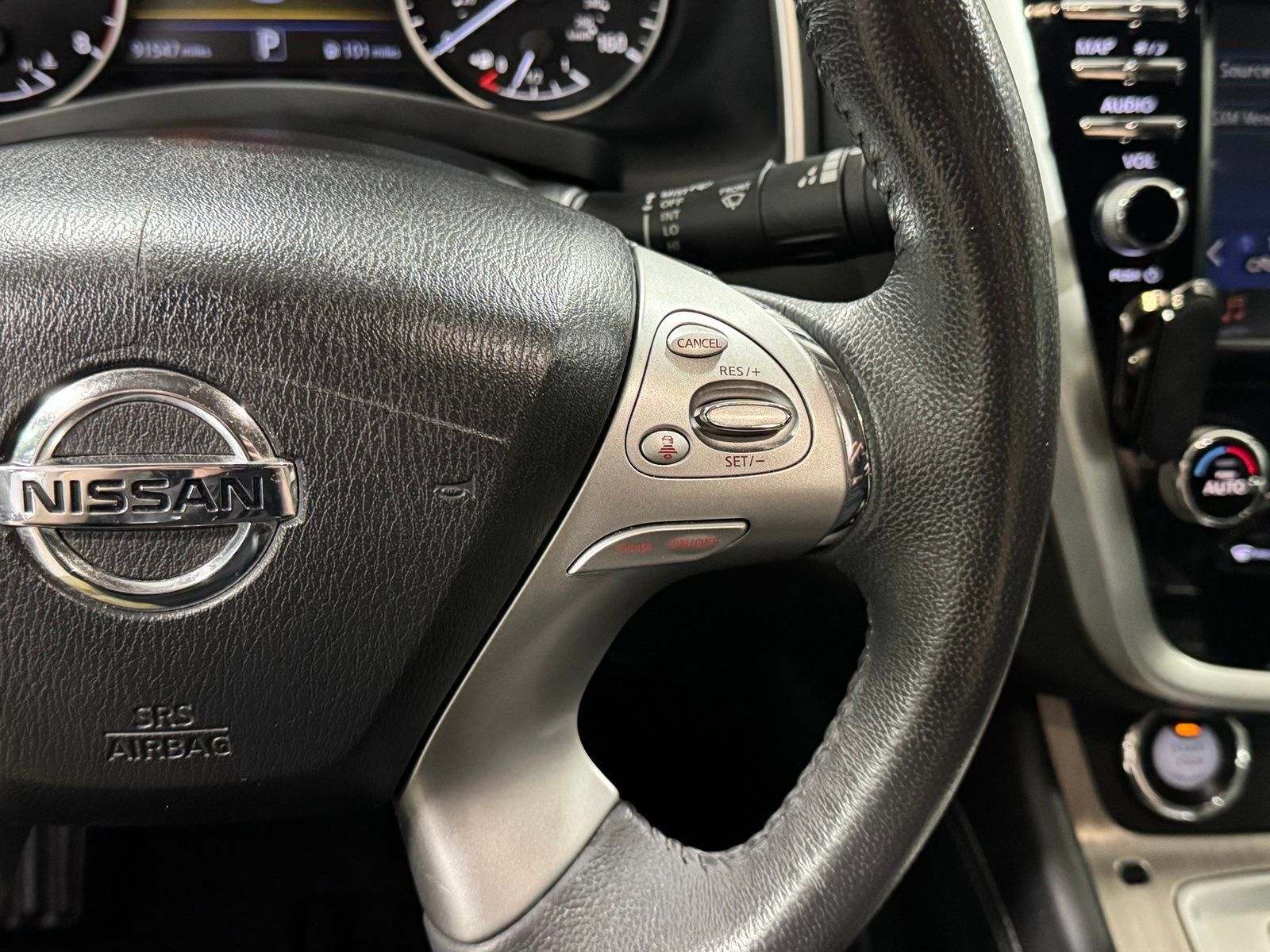 Used 2017 Nissan Murano Platinum w/ Platinum Technology Package FWD image 21