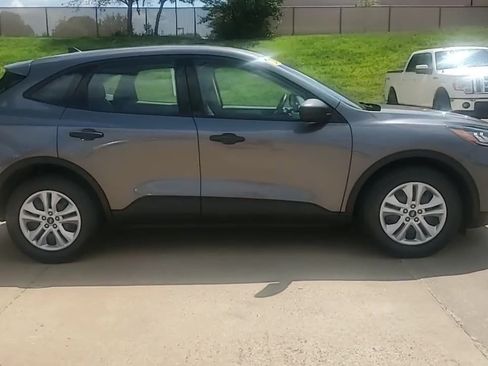 Used 2021 Ford Escape S FWD image 9