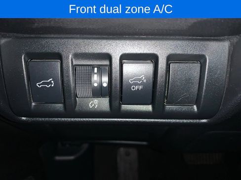 Certified 2024 Subaru Outback Limited AWD/4WD image 10