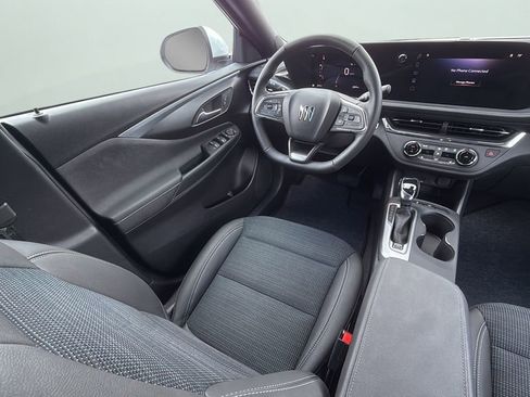 Used 2026 Buick Envista Preferred w/ Convenience I Package FWD image 18