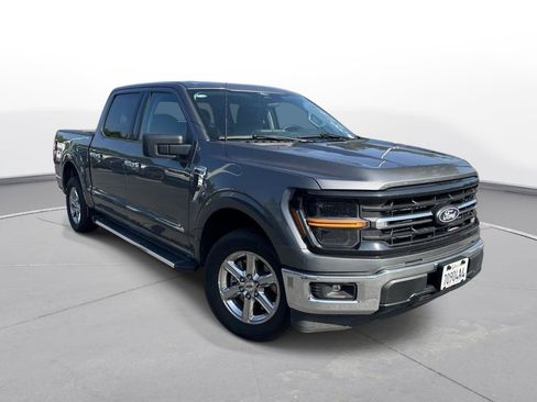 Used 2025 Ford F150 XLT w/ Equipment Group 301A Standard RWD image 4