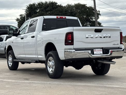 New 2026 RAM 2500 Tradesman AWD/4WD image 9