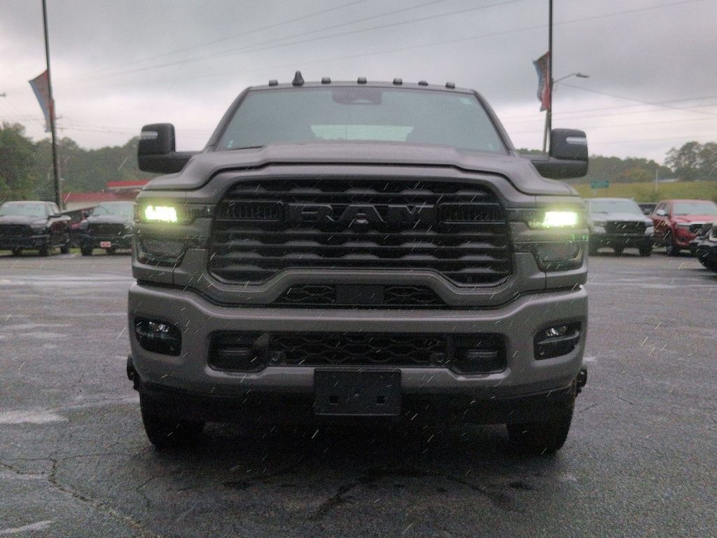 New 2026 RAM 3500 Big Horn AWD/4WD image 7