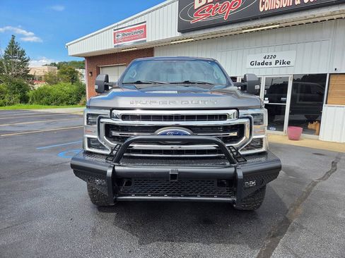 Used 2021 Ford F250 Lariat w/ Lariat Value Package AWD/4WD image 2
