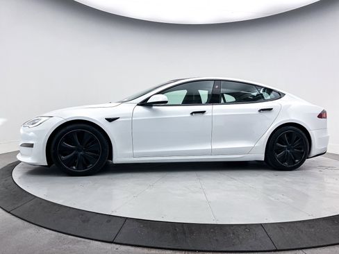 Used 2021 Tesla Model S Plaid image 36