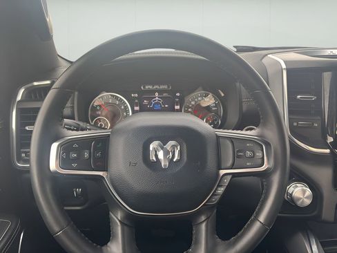 Used 2024 RAM 1500 Laramie image 19
