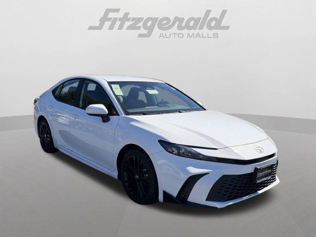 Used 2025 Toyota Camry SE FWD image 40