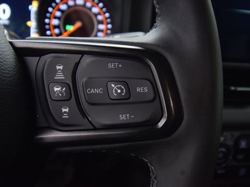 Used 2025 Jeep Gladiator Rubicon image 42