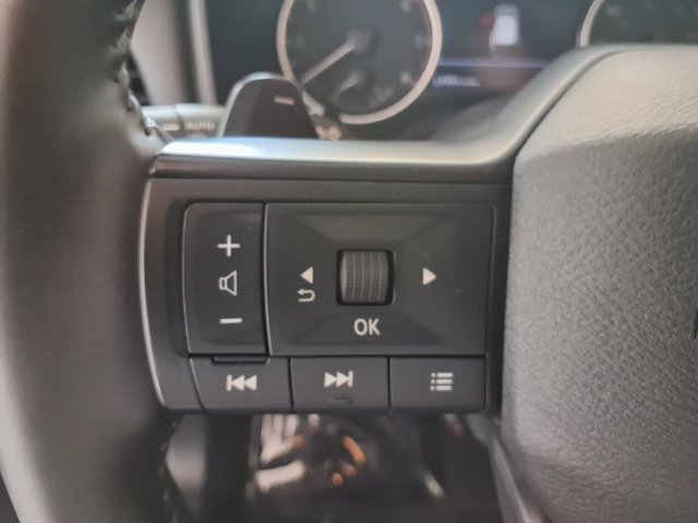 Used 2026 Nissan Rogue SV AWD/4WD image 7