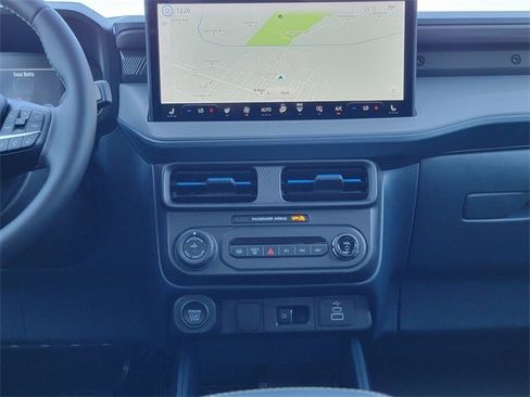 New 2025 Ford Maverick Lobo image 26