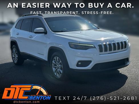 Used 2019 Jeep Cherokee Latitude Plus FWD image 1
