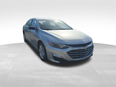 Used 2019 Chevrolet Malibu LS image 7