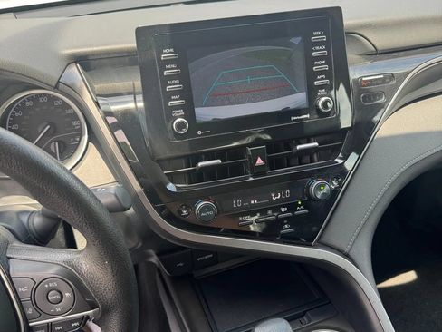 Used 2023 Toyota Camry LE FWD image 13