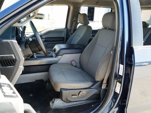 Used 2017 Ford F150 XLT w/ Equipment Group 302A Luxury RWD image 7