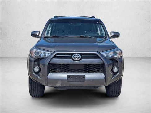 Used 2020 Toyota 4Runner SR5 Premium w/ Moonroof Package image 2