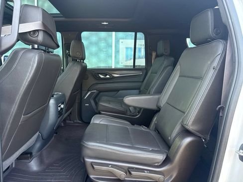 Used 2023 GMC Yukon XL Denali w/ Max Trailering Package AWD/4WD image 9