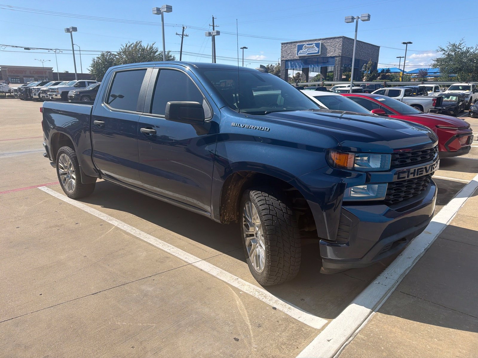 Used 2019 Chevrolet Silverado 1500 Custom w/ Custom Value Package AWD/4WD image 2