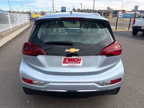 Used 2017 Chevrolet Bolt Premier w/ Driver Confidence II Package image 4