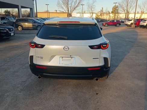 Used 2025 MAZDA CX-50 AWD 2.5 S w/ Premium Package image 11