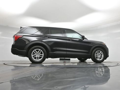 New 2026 Ford Explorer Active image 45