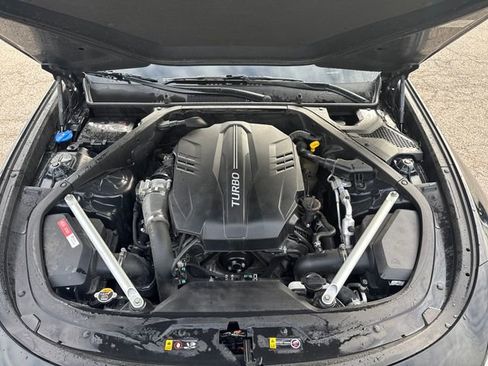 Used 2019 Kia K900 Luxury w/ VIP Package image 18