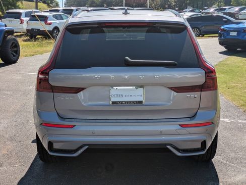 Used 2026 Volvo XC90 B6 Plus w/ Protection Package Premier AWD/4WD image 5
