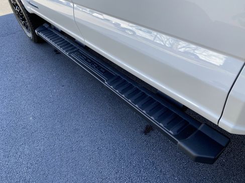 Used 2025 Ford F250 Lariat w/ Lariat Ultimate Package image 45