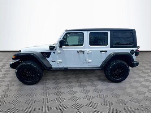 Certified 2023 Jeep Wrangler Unlimited Rubicon 4xe AWD/4WD image 9