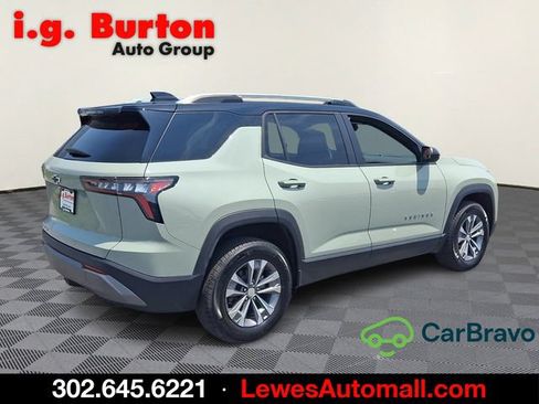 Used 2025 Chevrolet Equinox LT w/ Convenience Package II AWD/4WD image 6