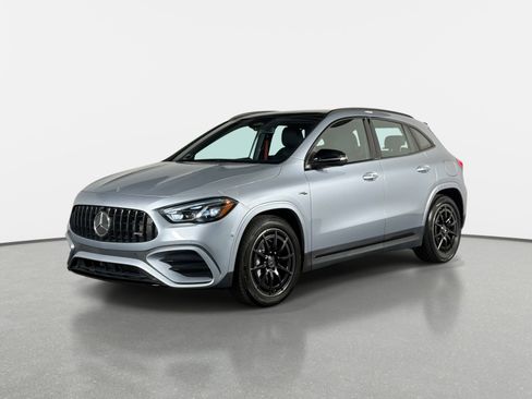 Used 2025 Mercedes-Benz GLA 35 AMG 4MATIC image 7