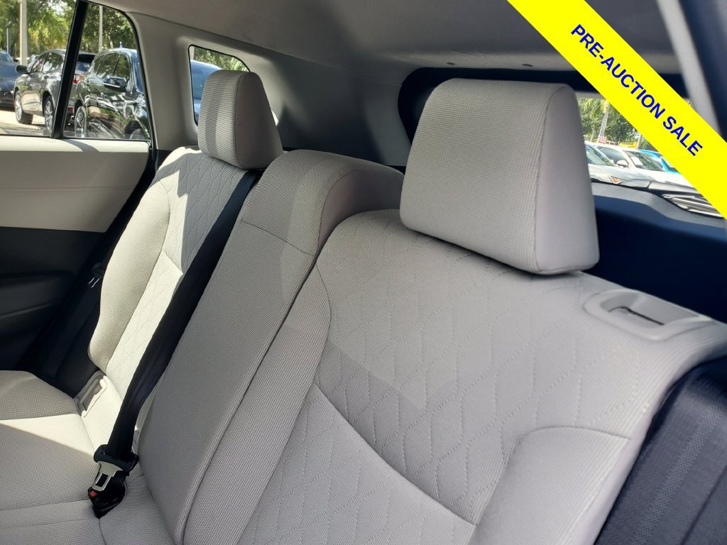 Used 2026 Toyota Corolla Cross LE FWD image 12