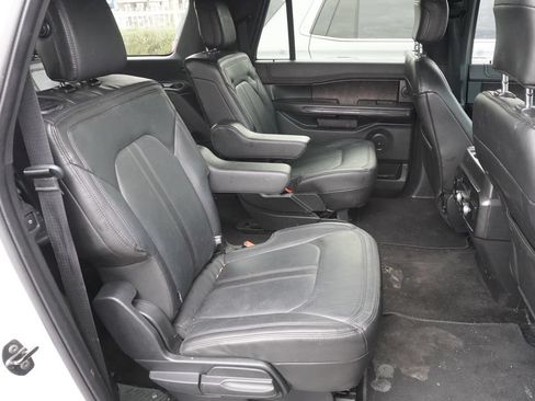 Used 2018 Ford Expedition Max Limited w/ Equipment Group 301A RWD image 9