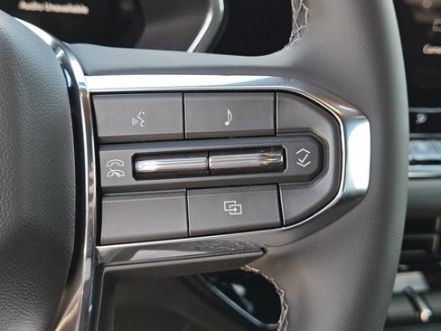 New 2026 GMC Canyon Elevation w/ Convenience Package AWD/4WD image 15