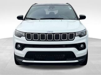 Used 2023 Jeep Compass Limited video 2