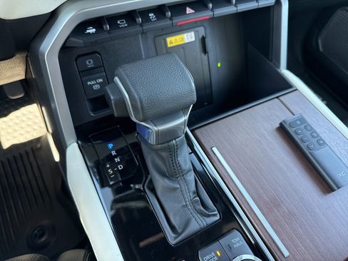 Used 2023 Toyota Tundra Capstone image 19