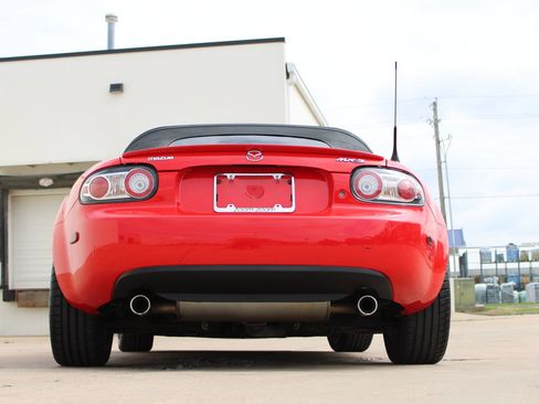 Used 2006 MAZDA MX-5 Miata Sport RWD image 12