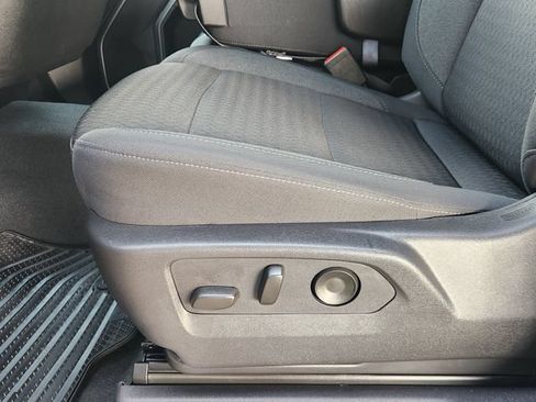 Used 2025 Chevrolet Silverado 1500 LT AWD/4WD image 23