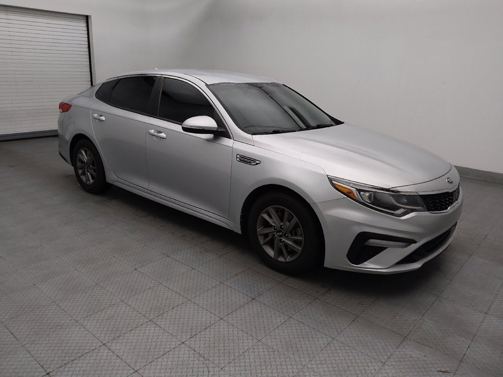 Used 2020 Kia Optima LX FWD image 11