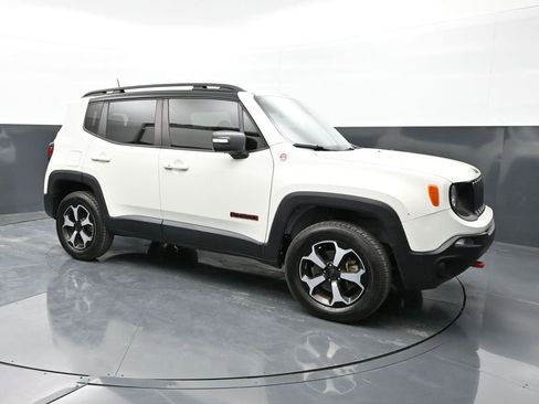 Used 2020 Jeep Renegade Trailhawk w/ UConnect 8.4 Nav Group image 5