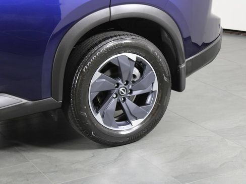 Certified 2024 Nissan Rogue SV w/ SV Premium Package FWD image 15