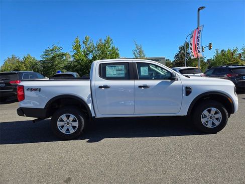 New 2025 Ford Ranger XL image 4