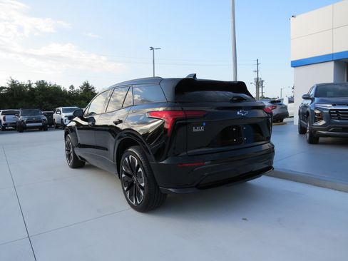 Used 2024 Chevrolet Blazer EV RS image 4