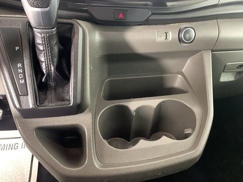 Used 2021 Ford Transit 350 XLT RWD image 28