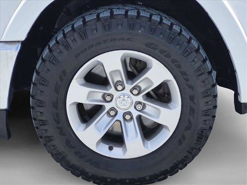Used 2020 RAM 1500 Laramie AWD/4WD image 24
