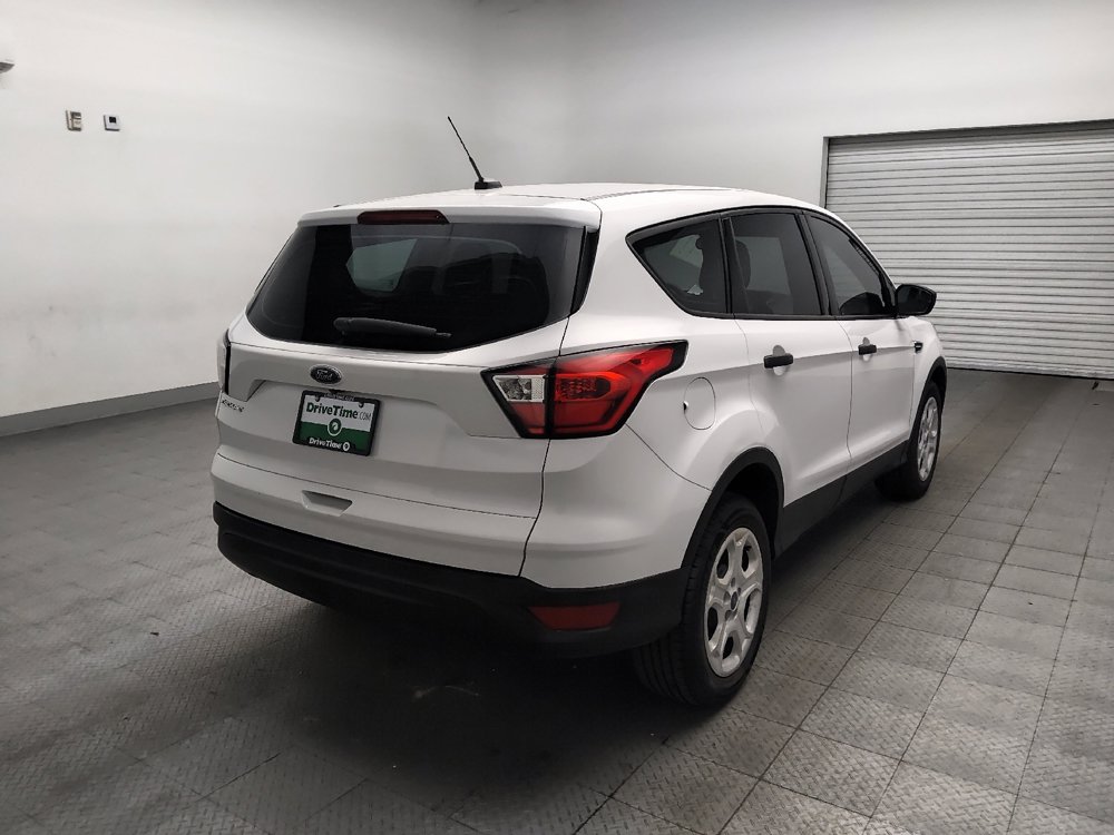 Used 2019 Ford Escape S FWD image 9
