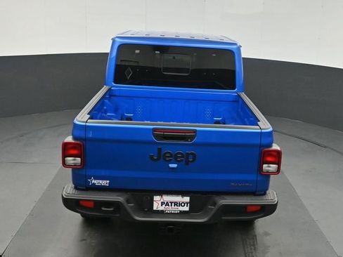 New 2026 Jeep Gladiator Sport AWD/4WD image 33