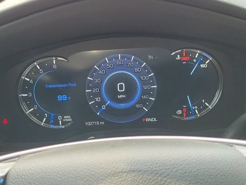 Used 2020 Cadillac Escalade Luxury AWD/4WD image 29