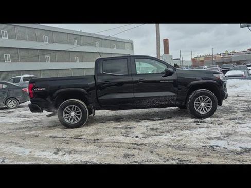 Used 2023 Chevrolet Colorado LT image 75