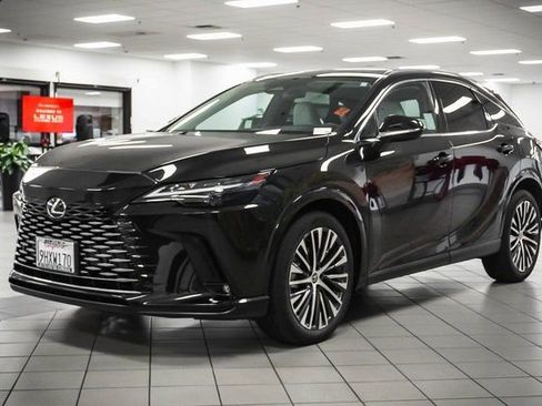 Used 2023 Lexus RX 350 Premium Plus w/ Cold Area Package image 3